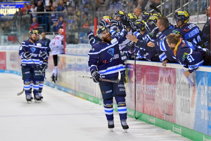 20180928-jt-0048_i10016tn11920x1200_4_229